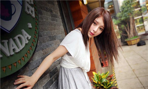 盐湖想找一个女性生孩子给报酬-｛找个女人生孩子多少钱｝